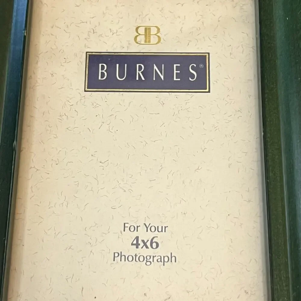 Burnes of Boston Green Wood Picture Frame 4x6 in Rectangle Matte Free Standing